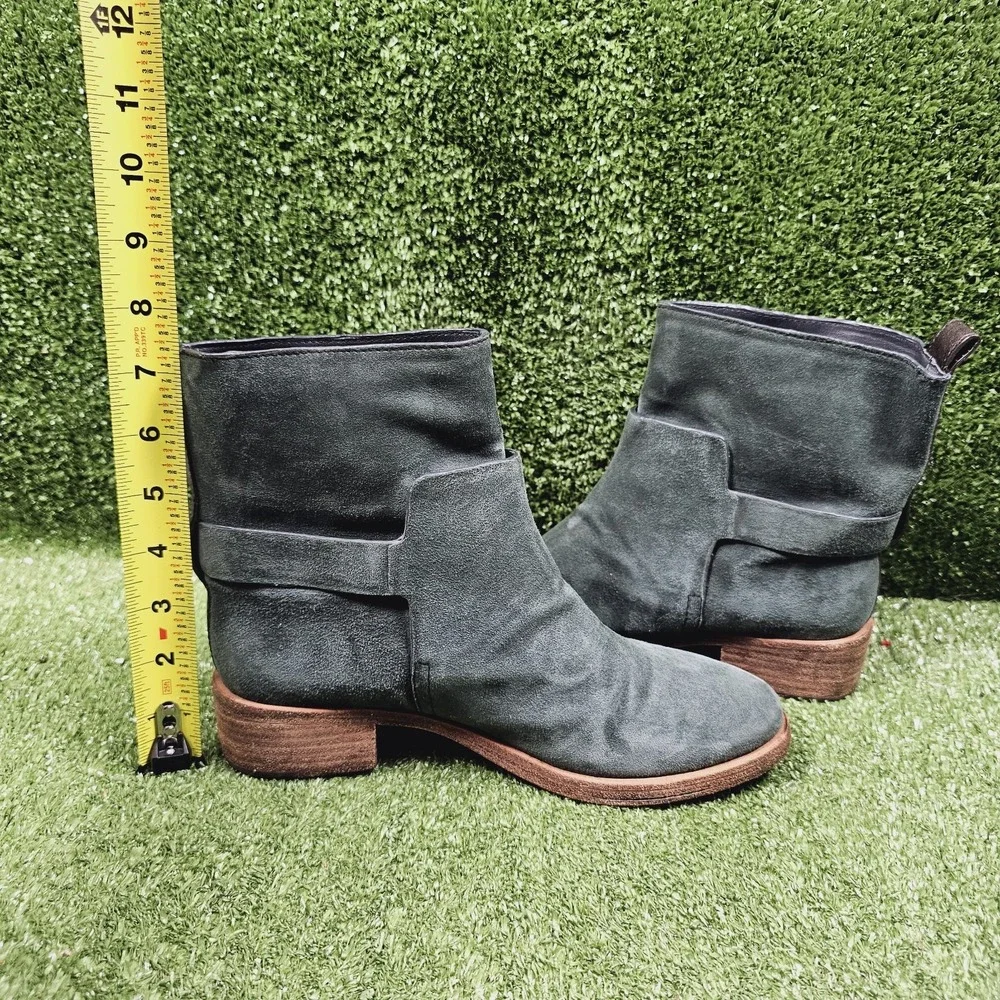 Tory Burch Riley Deep Green‎ Suede Buckle Pull On Ankle Boots Womens Size 8